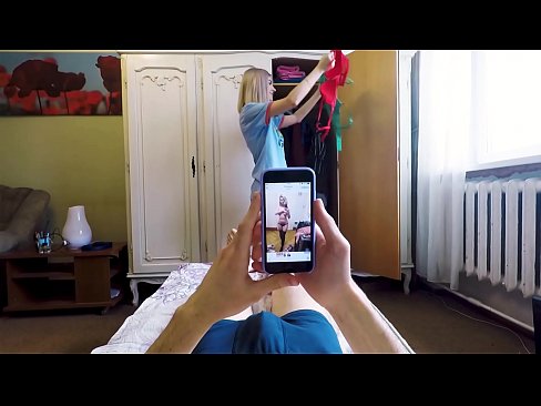 ❤️ O Stepsister fez seu irmão vir logo antes de sua mãe voltar para casa ️ Sexo de qualidade em nós ☑