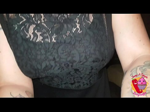 ❤️ A meia-irmã lhe dá um broche e o espanhol ️ Sexo de qualidade em nós ☑