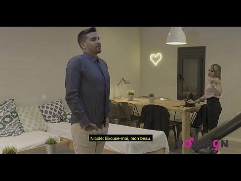 ❤️ PORNBCN 4K Uma mulher madura com mamas grandes quer ser um gigolô jovem fodido anal com um grande amortismo de broche de pinto duro estilo cão de foder, lambendo o orgasmo do cachorro legenda francesa ️ Sexo de qualidade em nós ☑